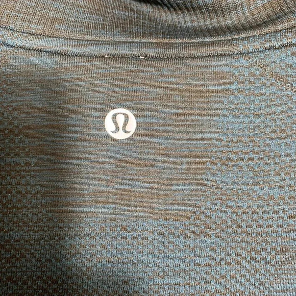 Lululemon Metal Vent Tech 1/2 Zip Pullover Mens Large Blue Long Sleeve - Picture 10 of 11
